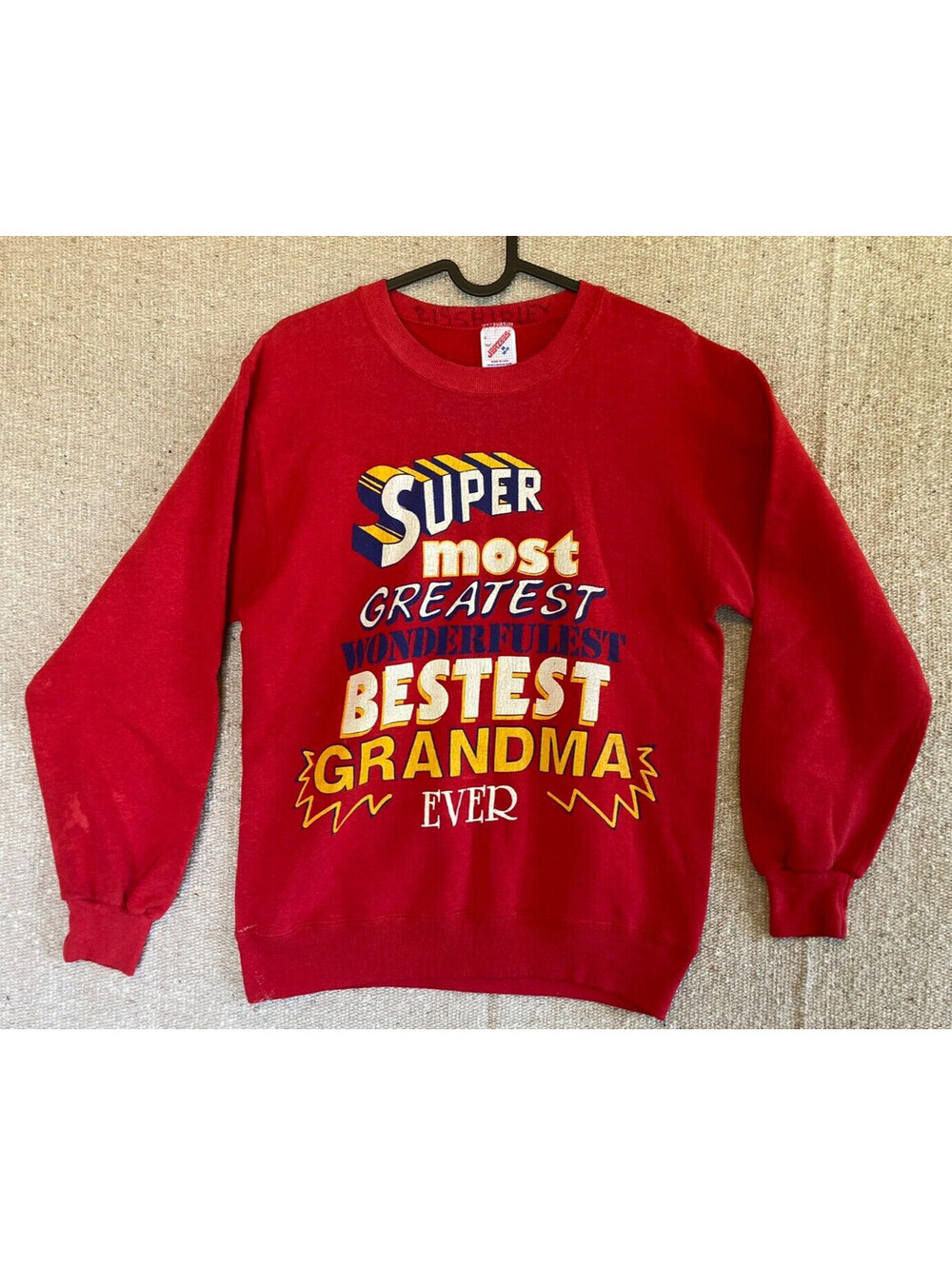VTG Sz Medium Red JERZEES Sweatshirt Sweater Crewneck Pullover BESTEST GRANDMA